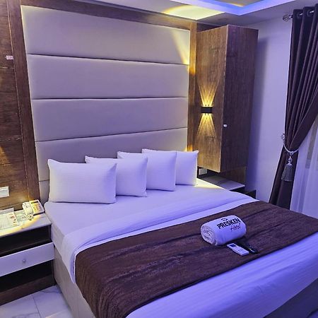 Presken Waters Hotel Lagos Eksteriør billede