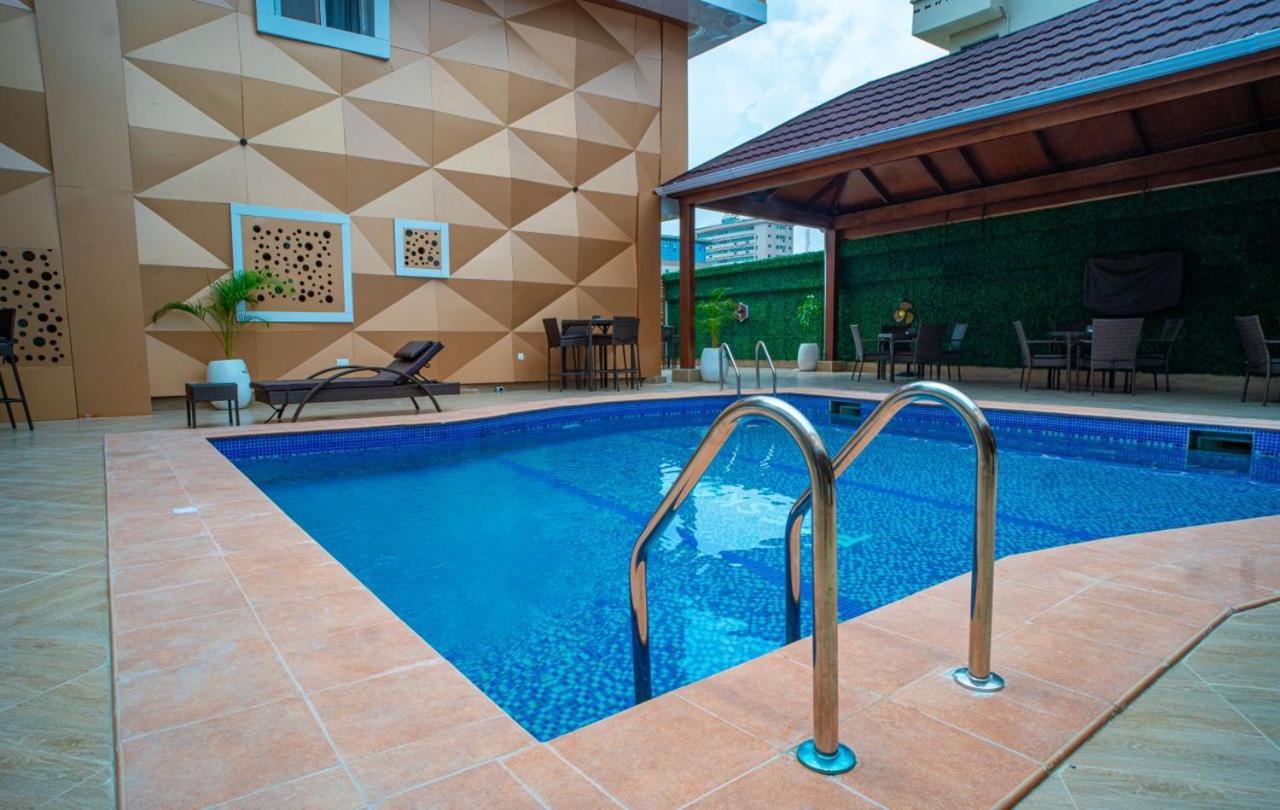 Presken Waters Hotel Lagos Eksteriør billede